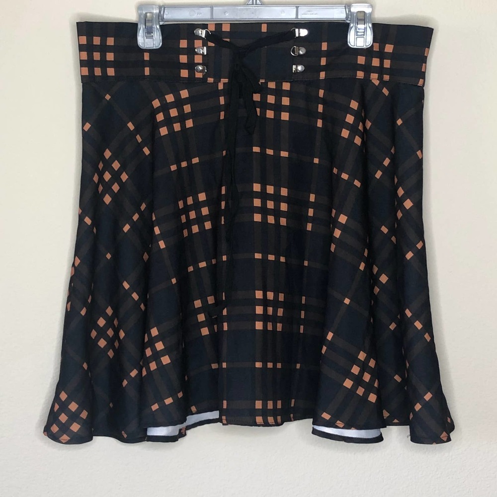 Cute plaid skater skirt
